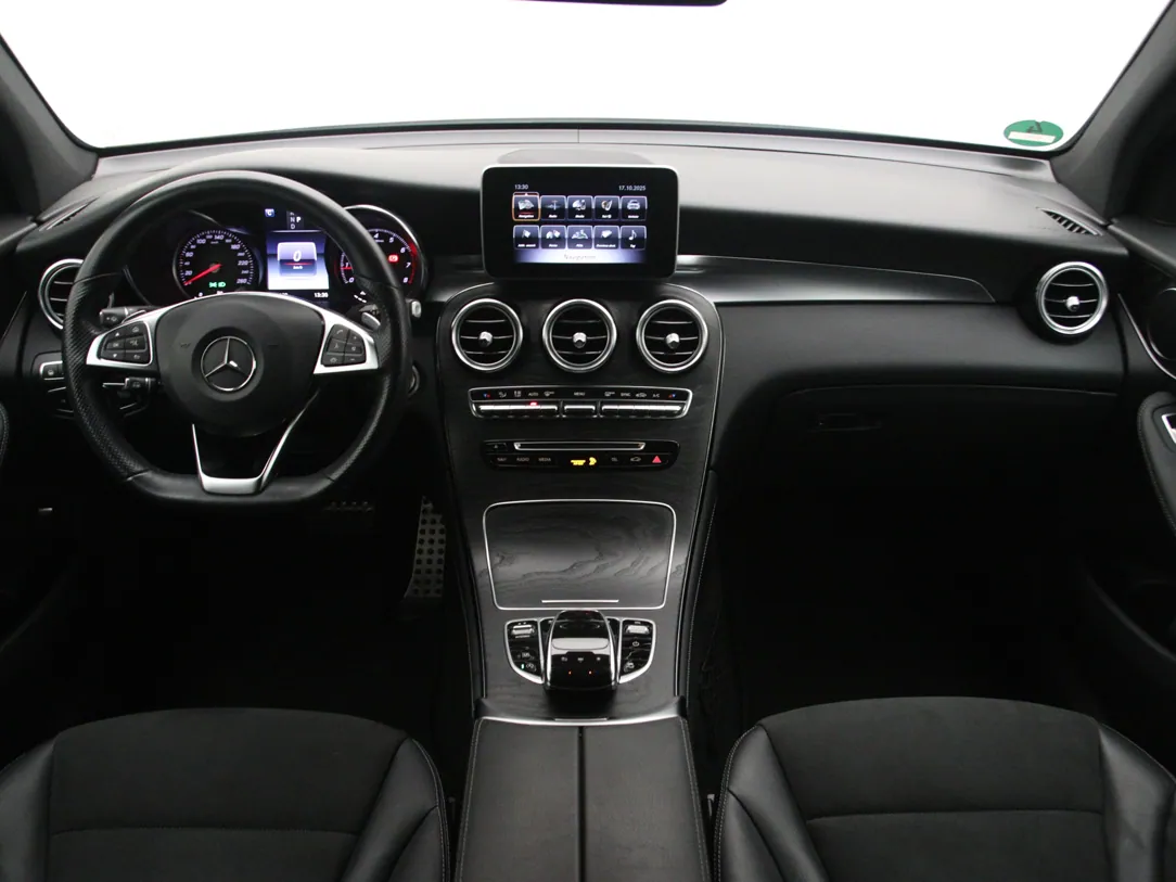 MERCEDES BENZ GLC250 Business