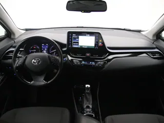 TOYOTA C-HR Dynamic