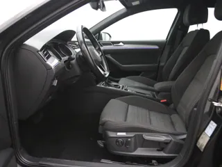 VOLKSWAGEN PASSAT B8 Style Business