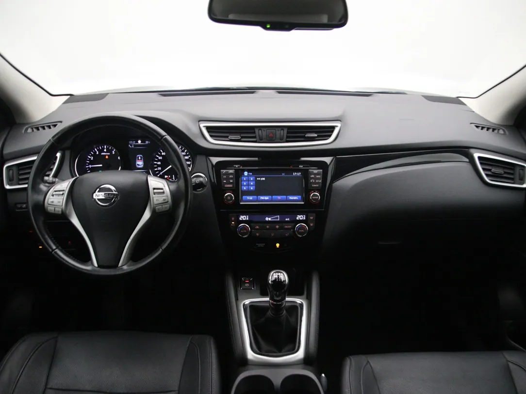 NISSAN QASHQAI Tekna