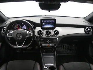 MERCEDES BENZ CLA200 Business Solution