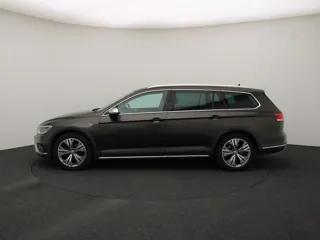 VOLKSWAGEN Passat Alltrack Highline