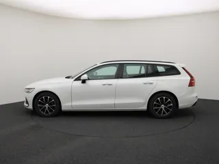 VOLVO V60 MHEV Momentum Advantage