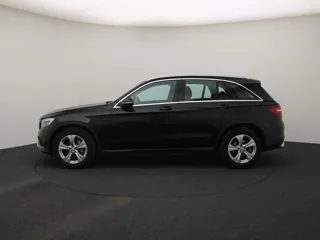 MERCEDES BENZ GLC220
