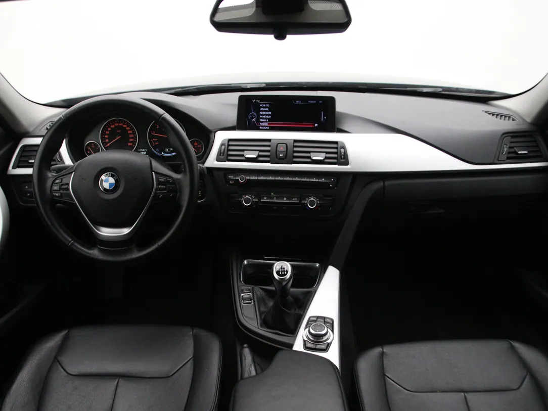 BMW 320 Executive