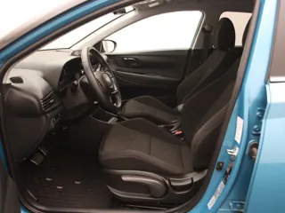HYUNDAI BAYON MHEV Intro