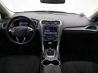 FORD MONDEO Titanium