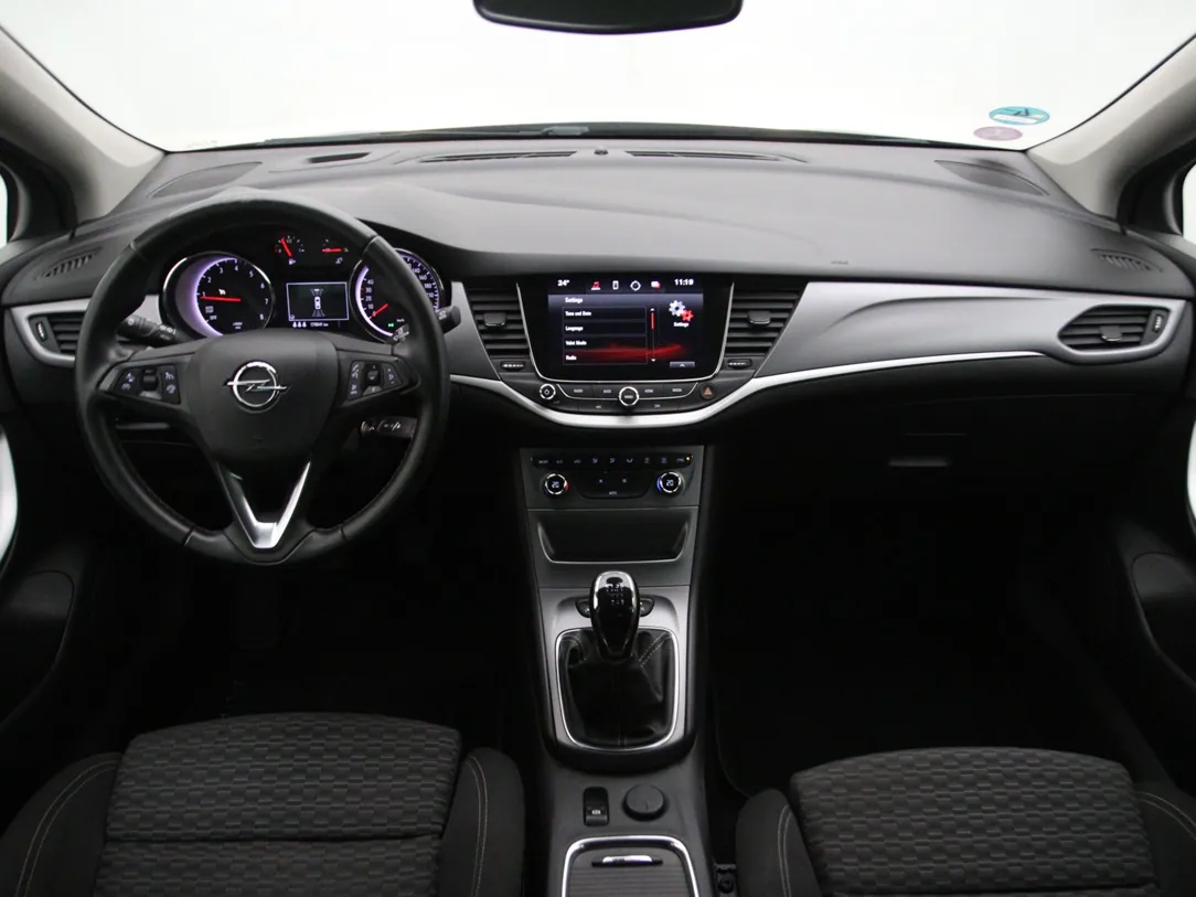 OPEL ASTRA Business+