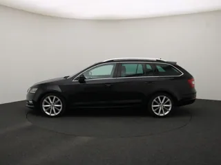 SKODA OCTAVIA Style Business