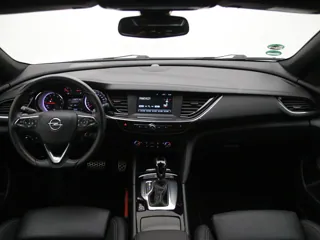 OPEL INSIGNIA Business Executive