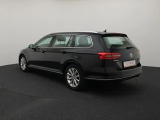 VOLKSWAGEN PASSAT B8 Highline