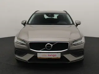 VOLVO V60 Momentum Advantage