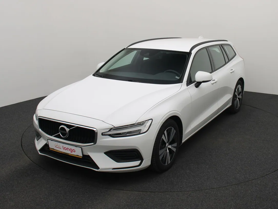 VOLVO V60 MHEV Momentum Advantage