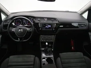 VOLKSWAGEN TOURAN Highline