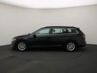 VOLKSWAGEN PASSAT B8 Comfortline
