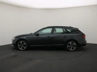 AUDI A4 Pro Line