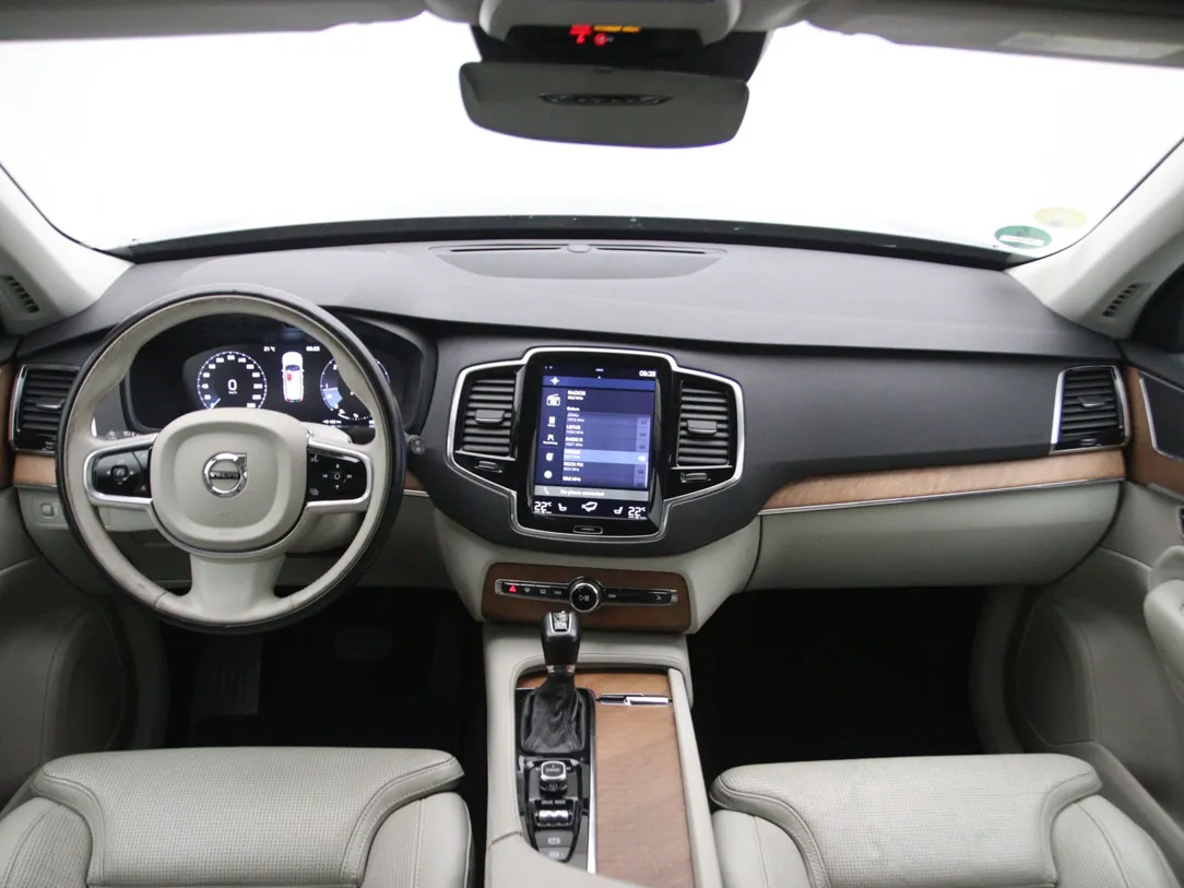 VOLVO XC90 Inscription