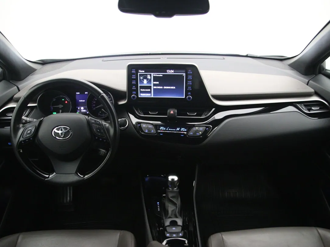 TOYOTA C-HR Style