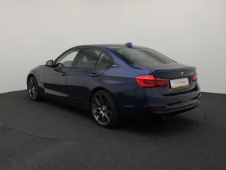 BMW 330 Luxury Line