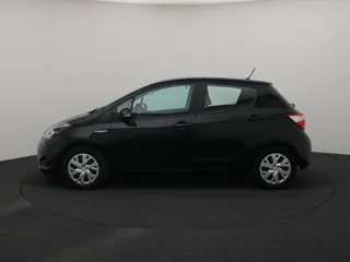 TOYOTA YARIS Active