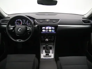 SKODA SUPERB Style