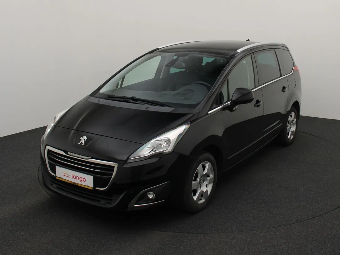 PEUGEOT 5008 Executive