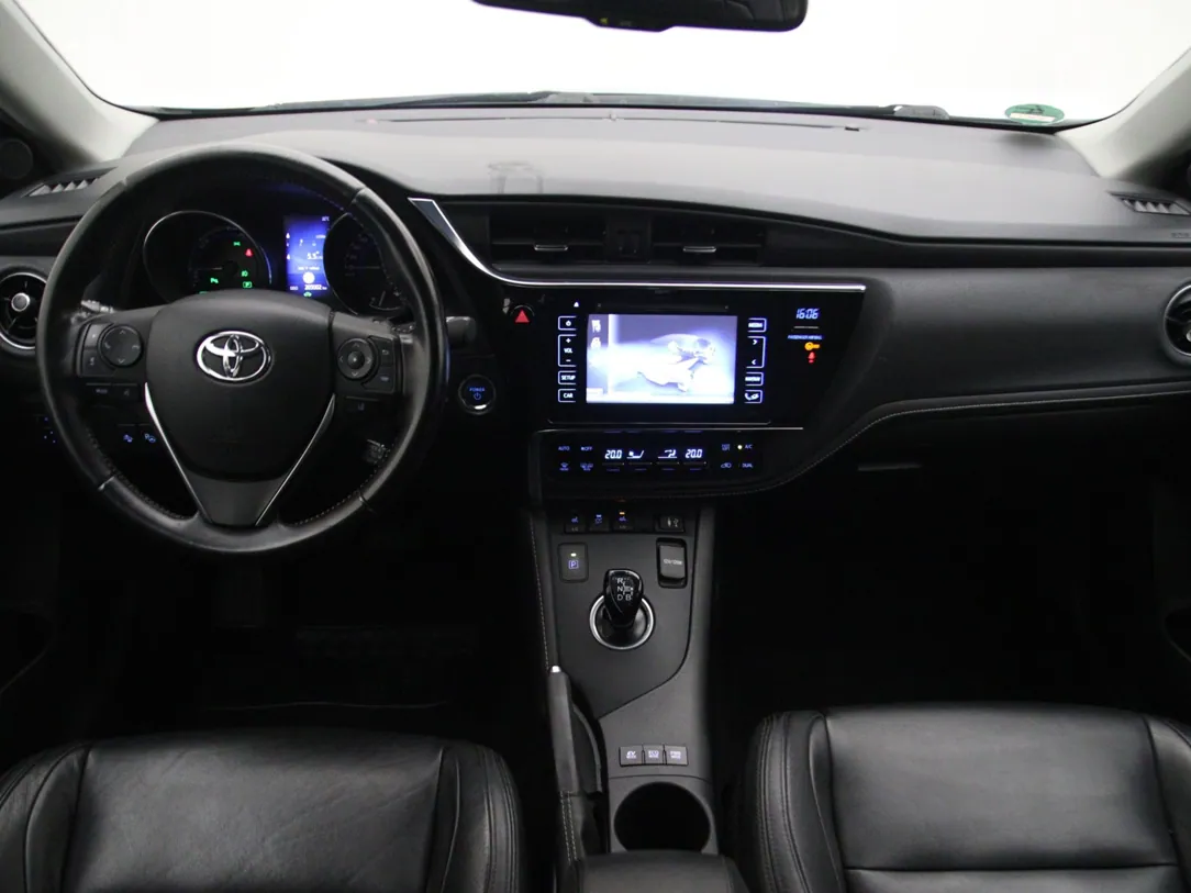 TOYOTA AURIS Exclusive