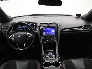 FORD MONDEO ST-Line