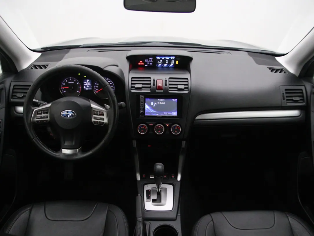 SUBARU FORESTER Luxury