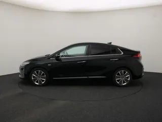 HYUNDAI IONIQ Executive
