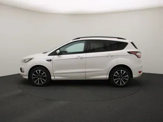 FORD KUGA ST Line