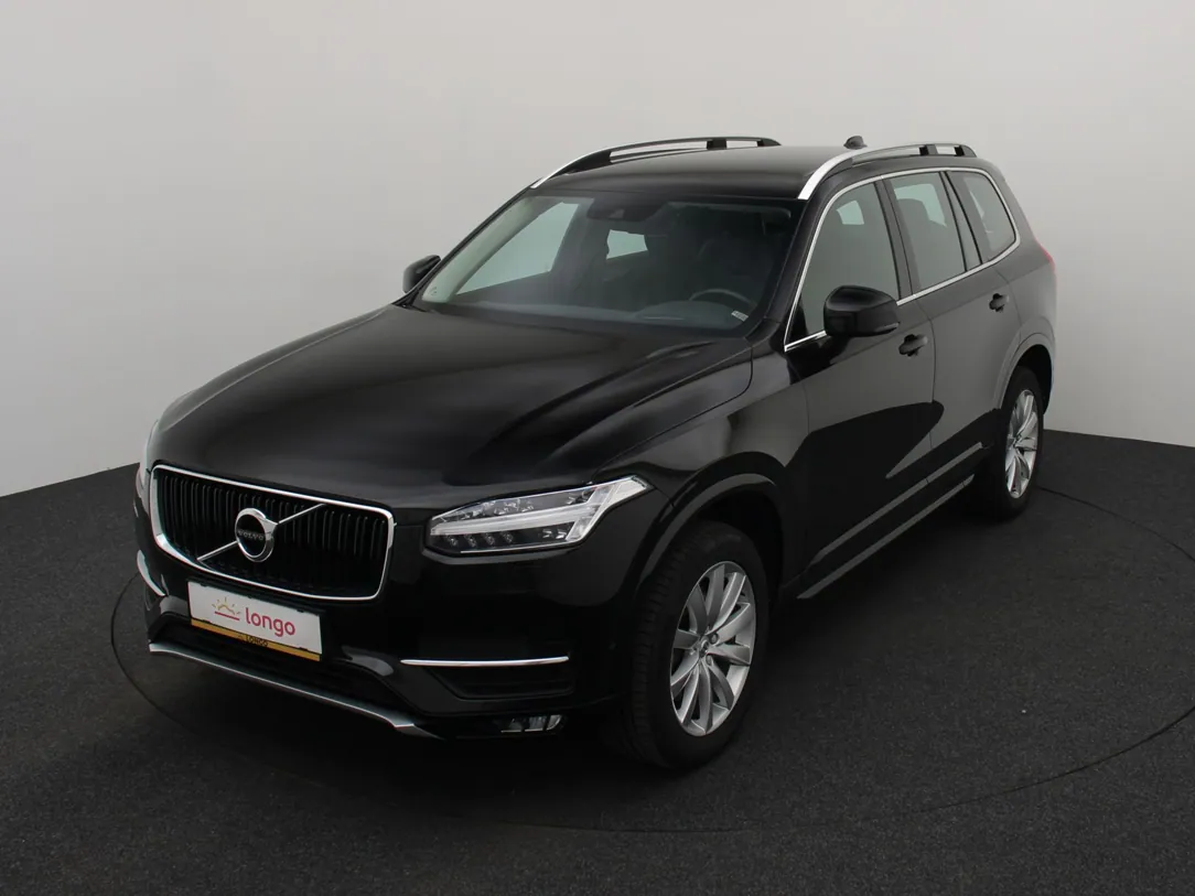 VOLVO XC90 Momentum