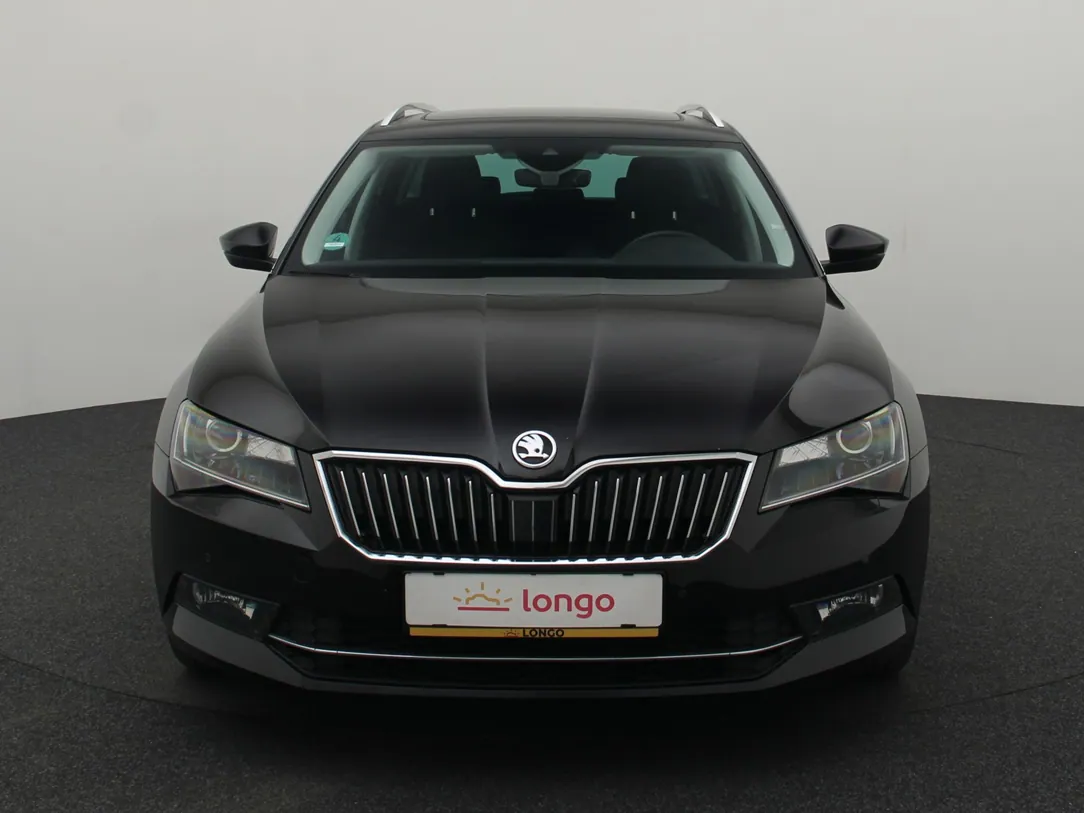 SKODA SUPERB Clever Edition