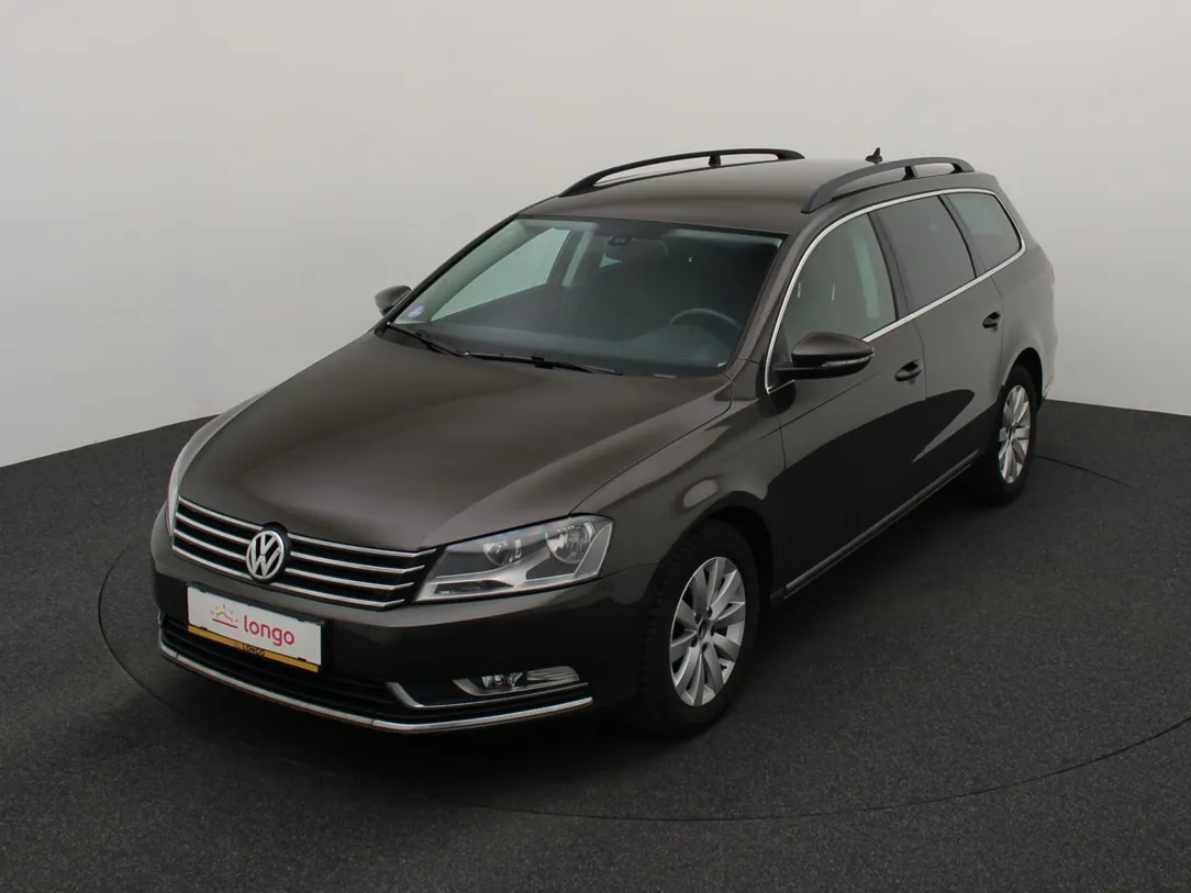 VOLKSWAGEN PASSAT B7 R-Line Executive Edition