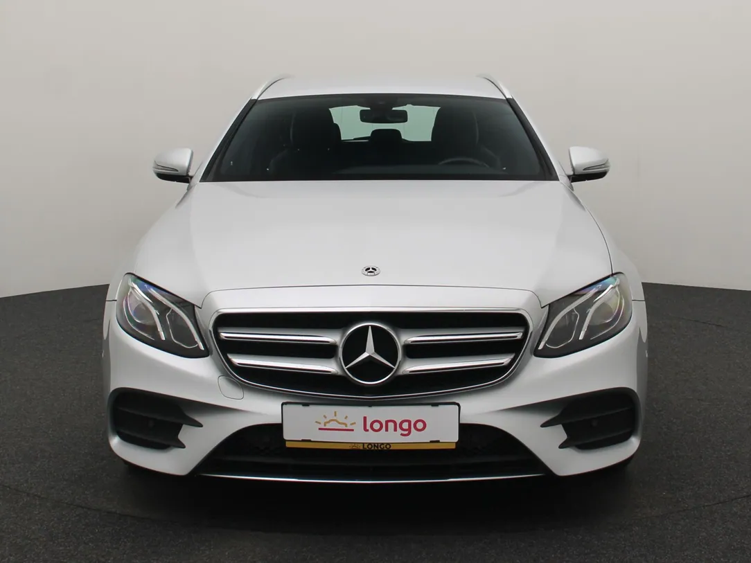 MERCEDES BENZ E220 AMG