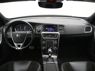 VOLVO V60 Business Sport