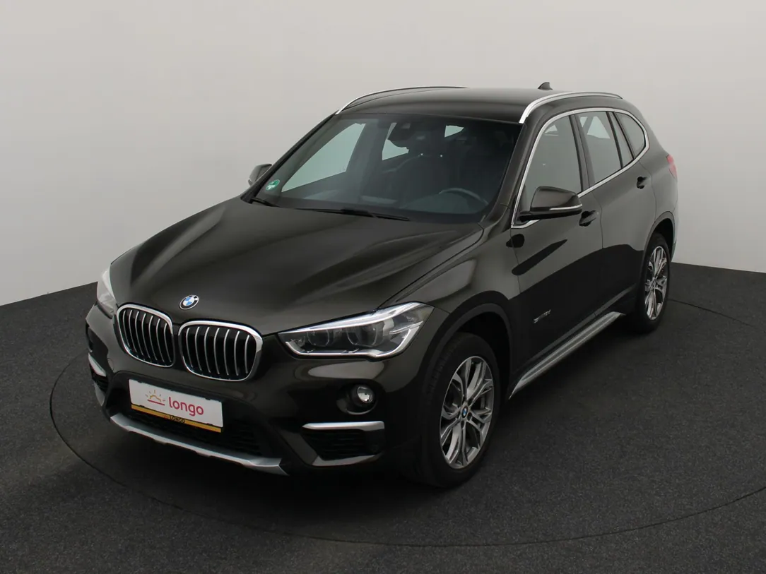 BMW X1 xLine