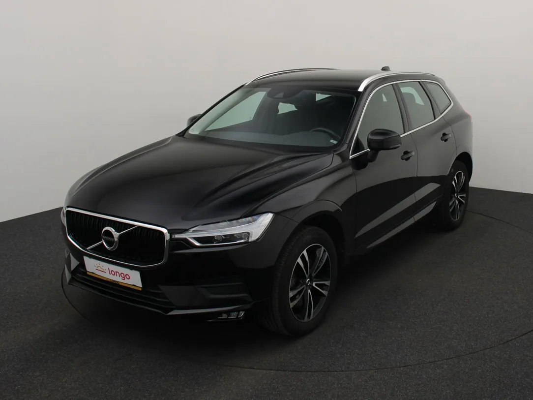 VOLVO XC60 Momentum