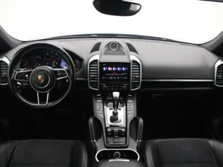 PORSCHE CAYENNE Platinum Edition