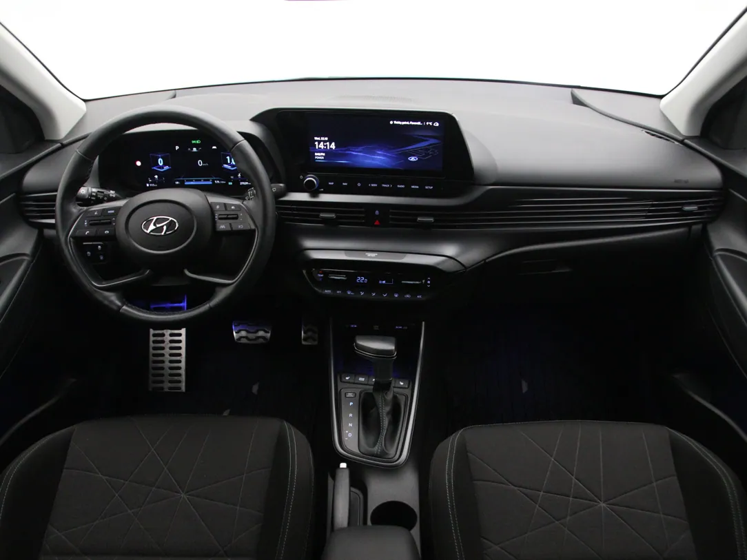 HYUNDAI BAYON MHEV Intro