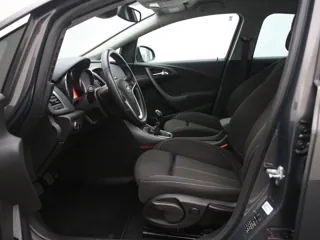 OPEL ASTRA Business +