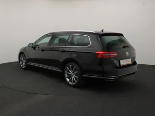 VOLKSWAGEN PASSAT B8 GTE Highline