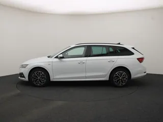 SKODA OCTAVIA MHEV Sport Business