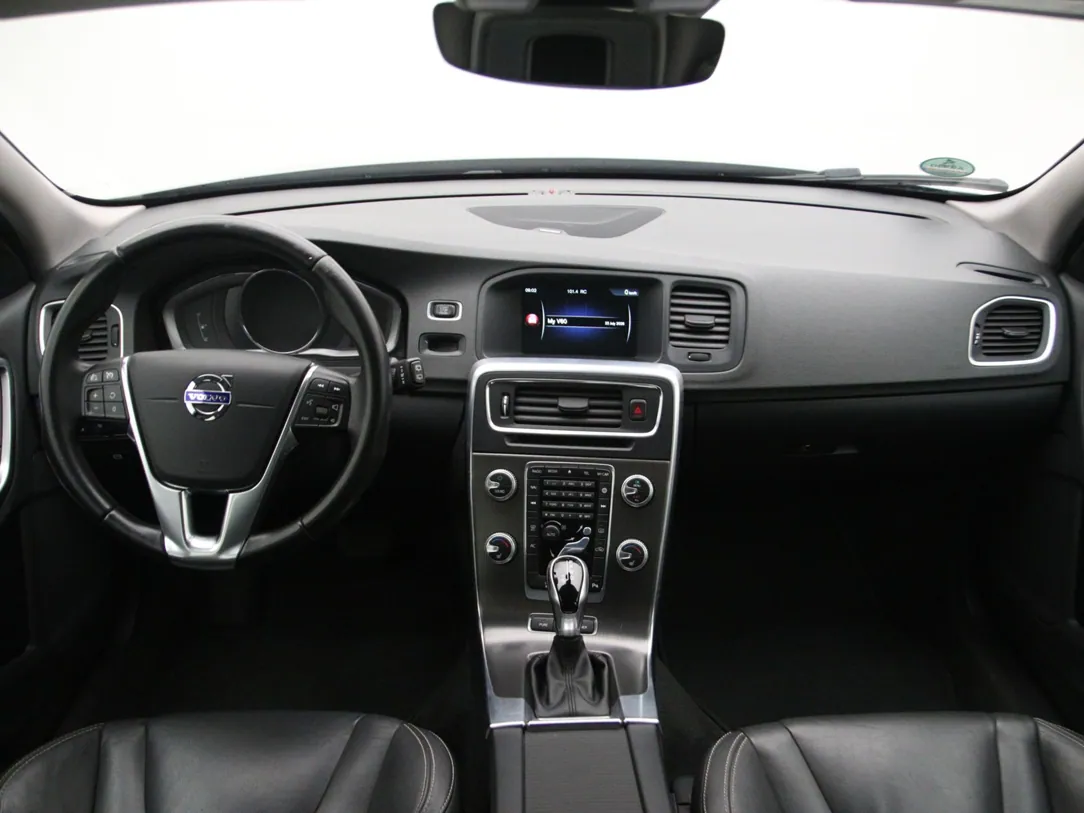 VOLVO V60 Summum