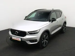 VOLVO XC40 R-Design