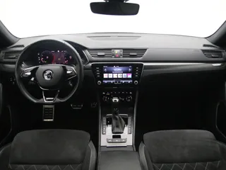 SKODA SUPERB Limited Sportline Business