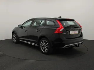 VOLVO V60 Cross Country Polar+