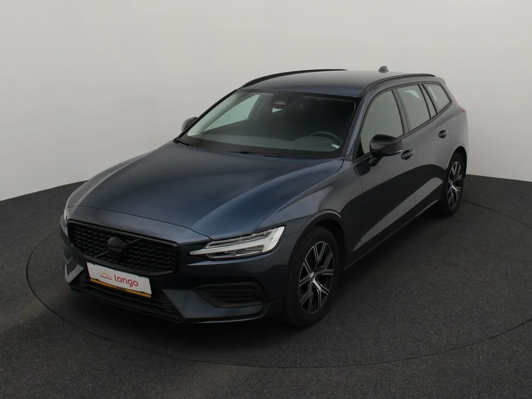 VOLVO V60 Essential Edition