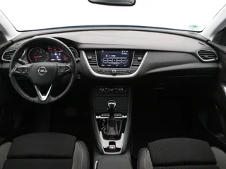 OPEL GRANDLAND X Business Executive