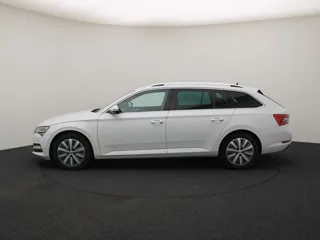 SKODA SUPERB Style